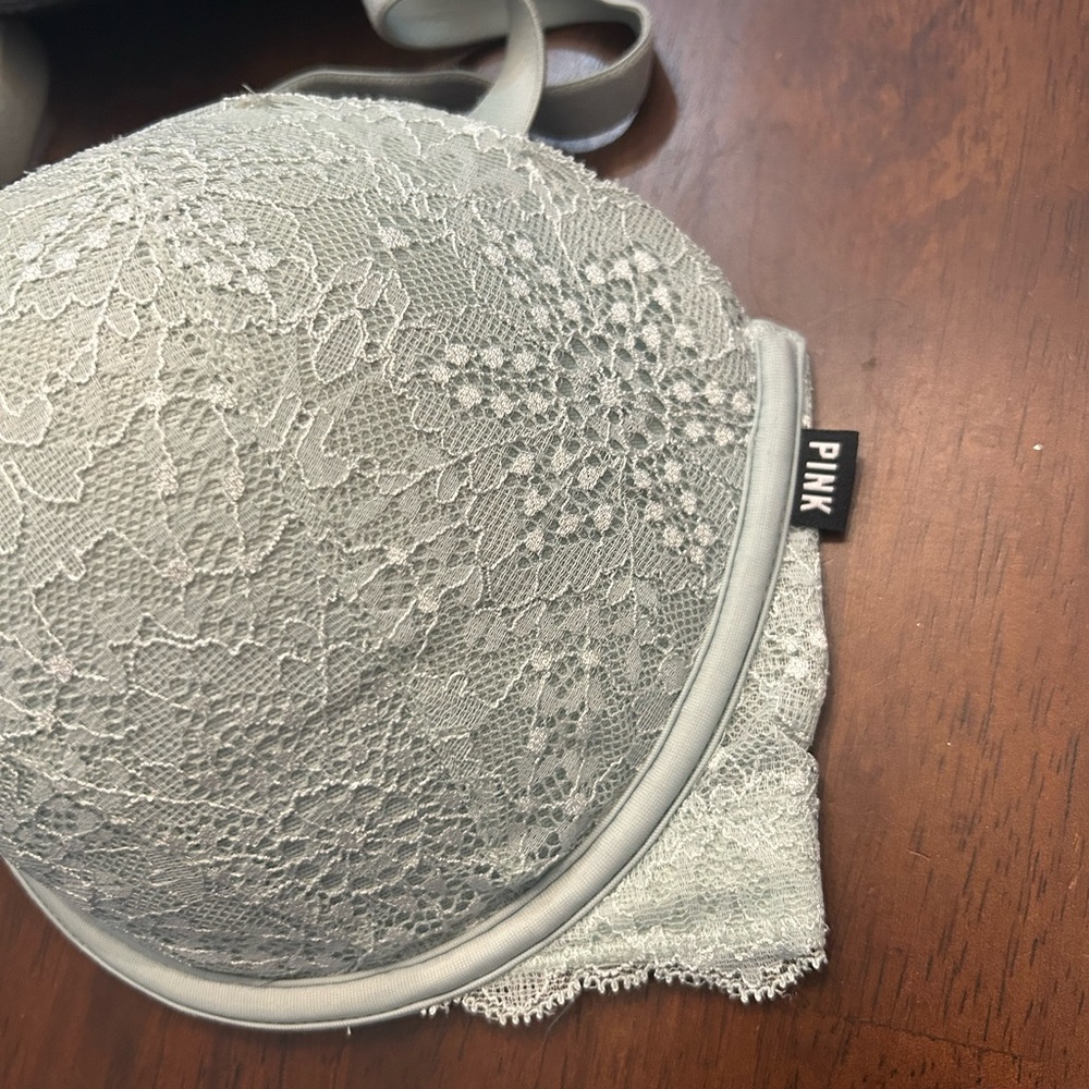NWOT PINK Victoria's Secret Black and Blue Lace Bras Size 36D - Picture 2 of 6